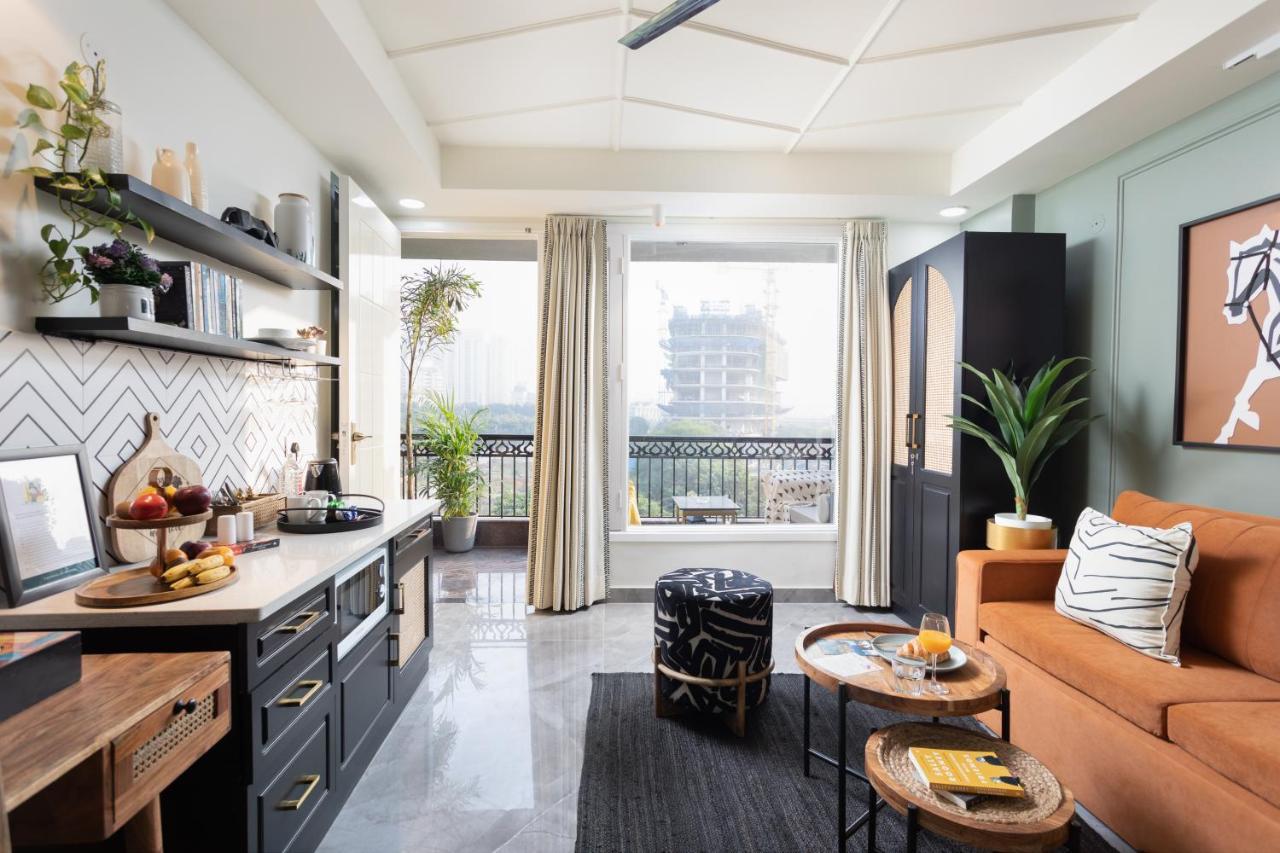 Maison 42- Onetreestays Gurgaon Bagian luar foto