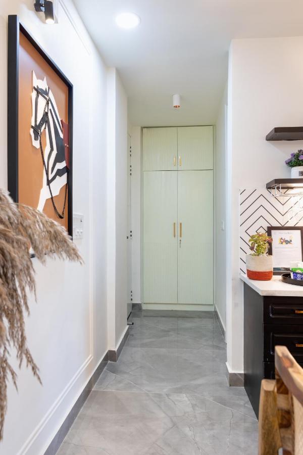 Maison 42- Onetreestays Gurgaon Bagian luar foto