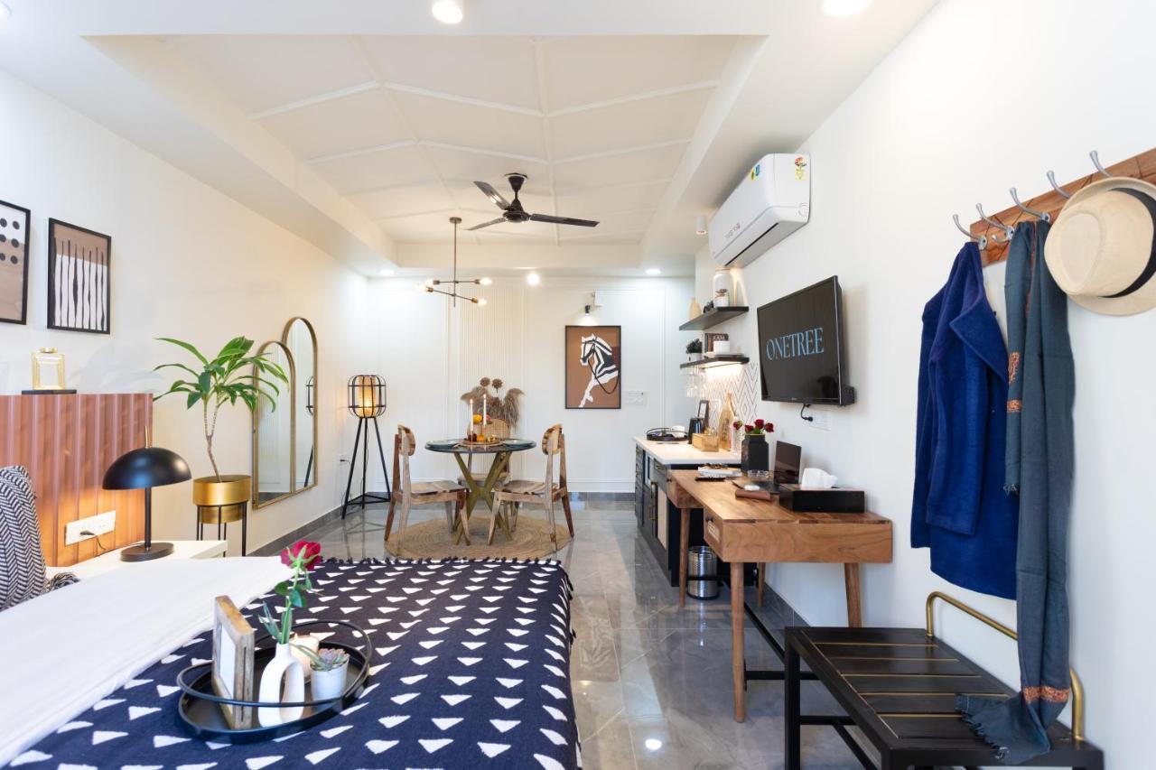 Maison 42- Onetreestays Gurgaon Bagian luar foto