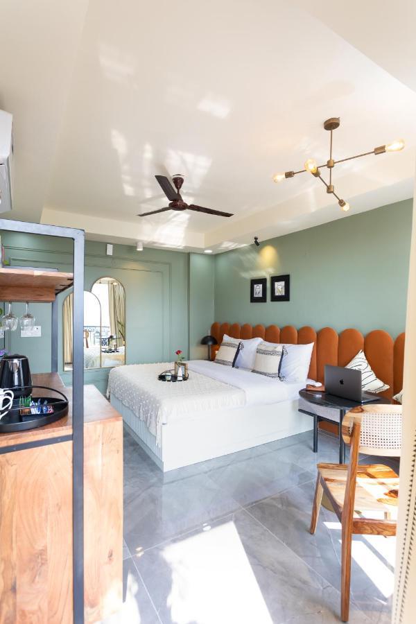 Maison 42- Onetreestays Gurgaon Bagian luar foto